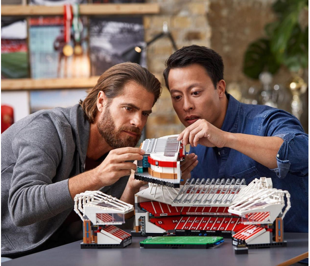 LEGO Creator 10272 Old Trafford - Manchester United - 567432 - zdjęcie 8